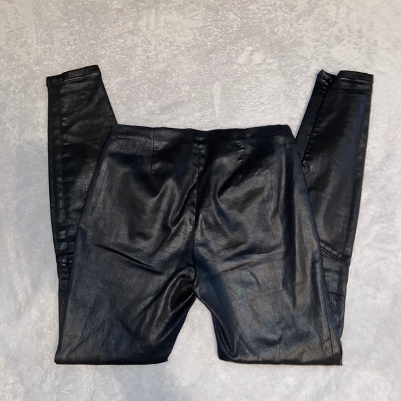 Leather look wax leggings - Picture 2 of 5